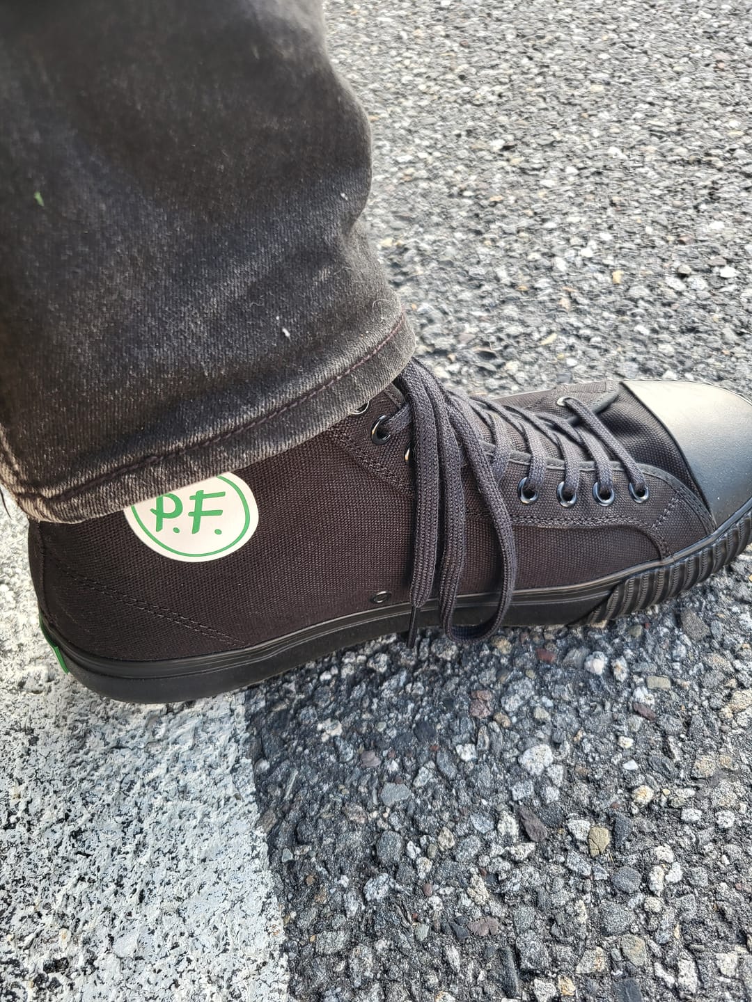 Customer photo review of 1993 Center Wide High-Top Black