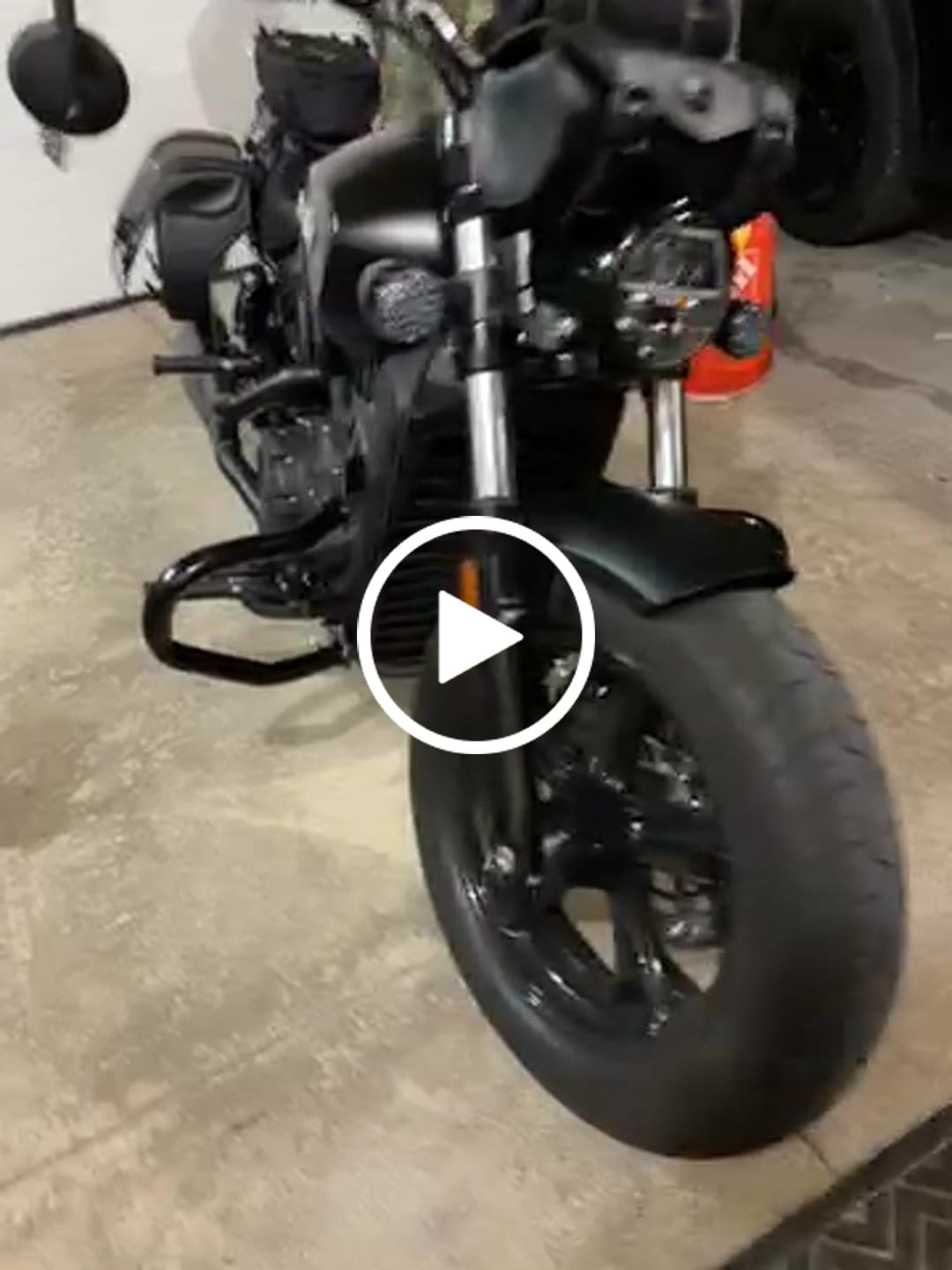 Customer video review of Viking Cherokee Indian Scout Bobber Sixty Crash Bar/Engine Guard Gloss Black