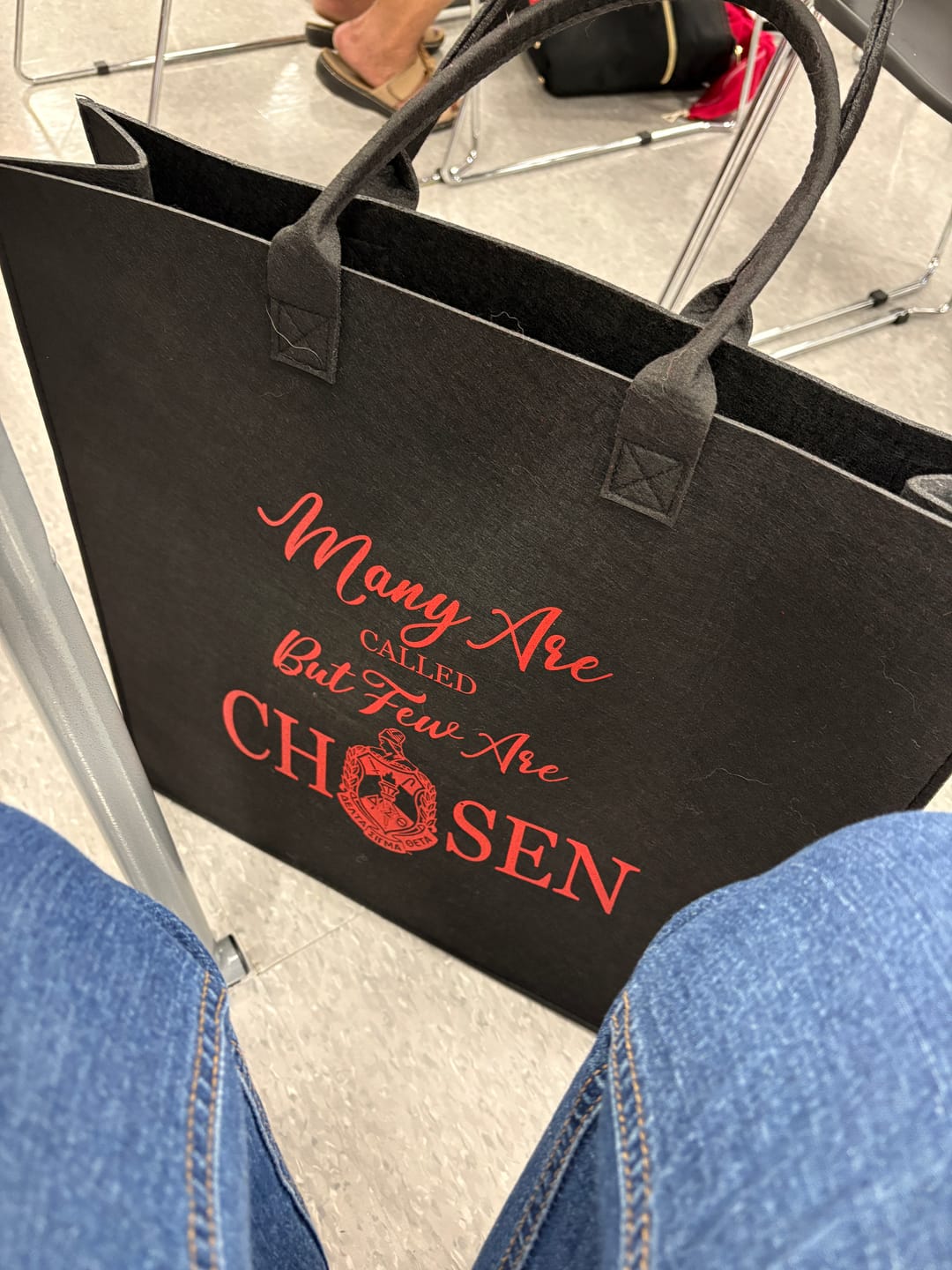 Customer photo review of Delta Felt Tote bag