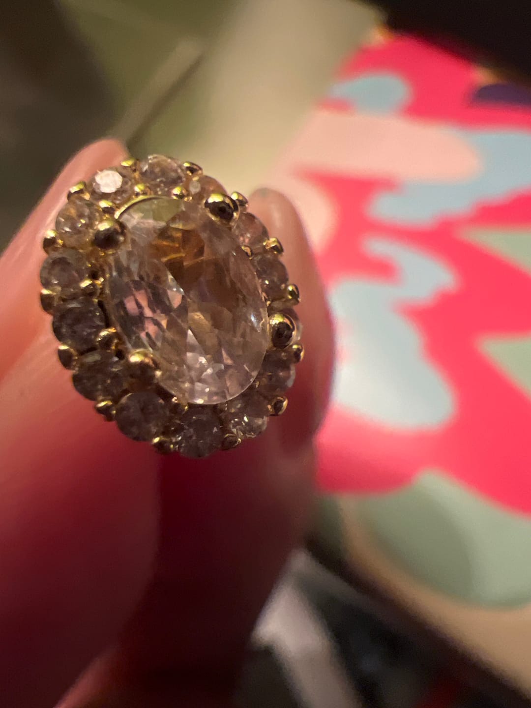 Customer photo review of Par Arete Ovalado Birthstone Dorado