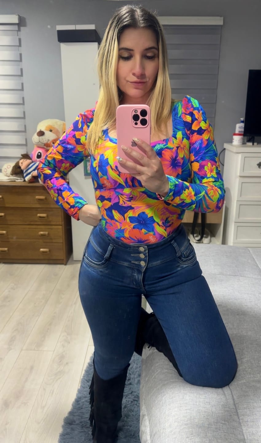Customer photo review of BODY MODELADOR TAHITÍ MANGA QUEEN