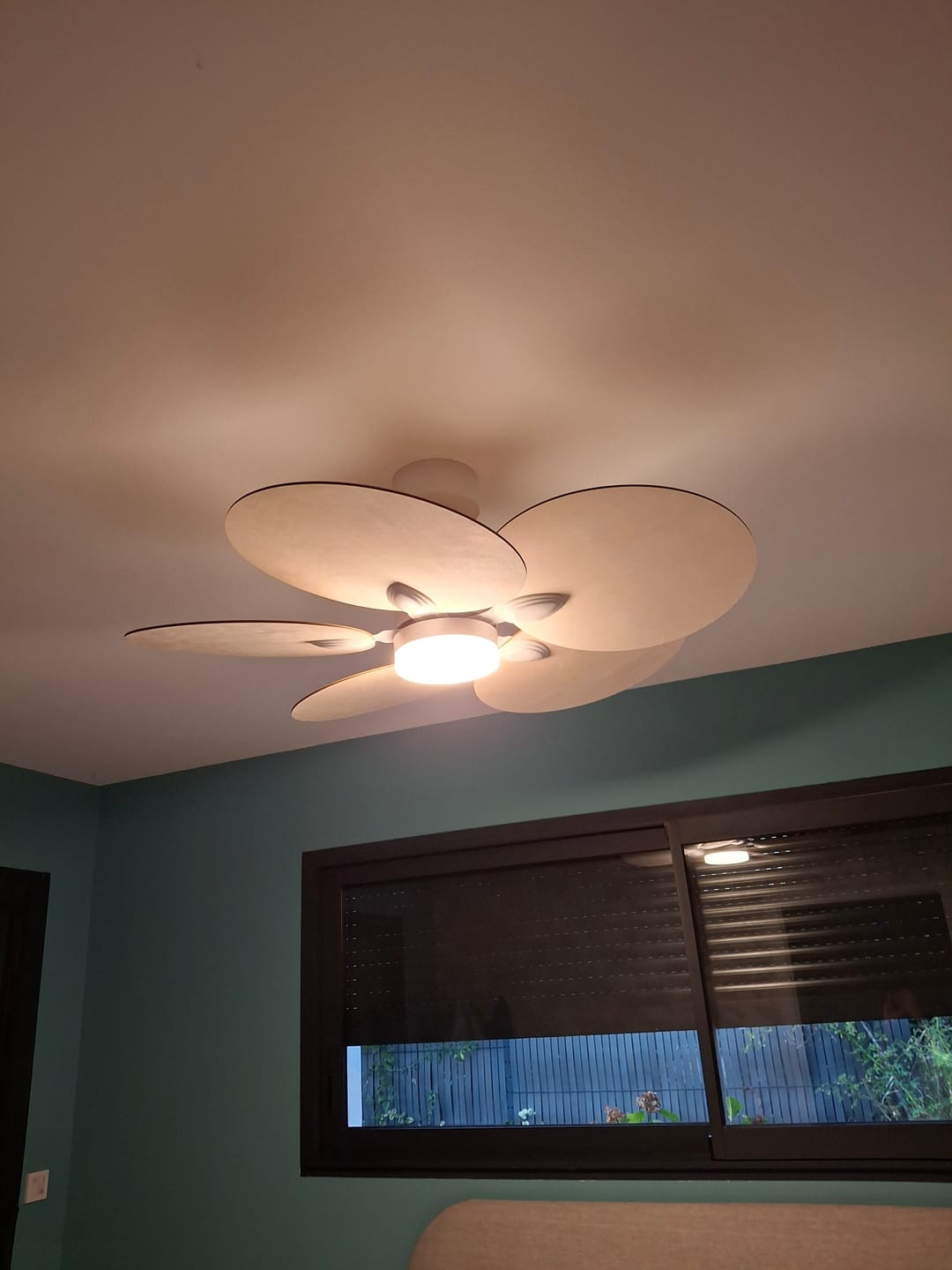 Customer photo review of Lotus | Ventilateur de plafond – Ø 105 cm