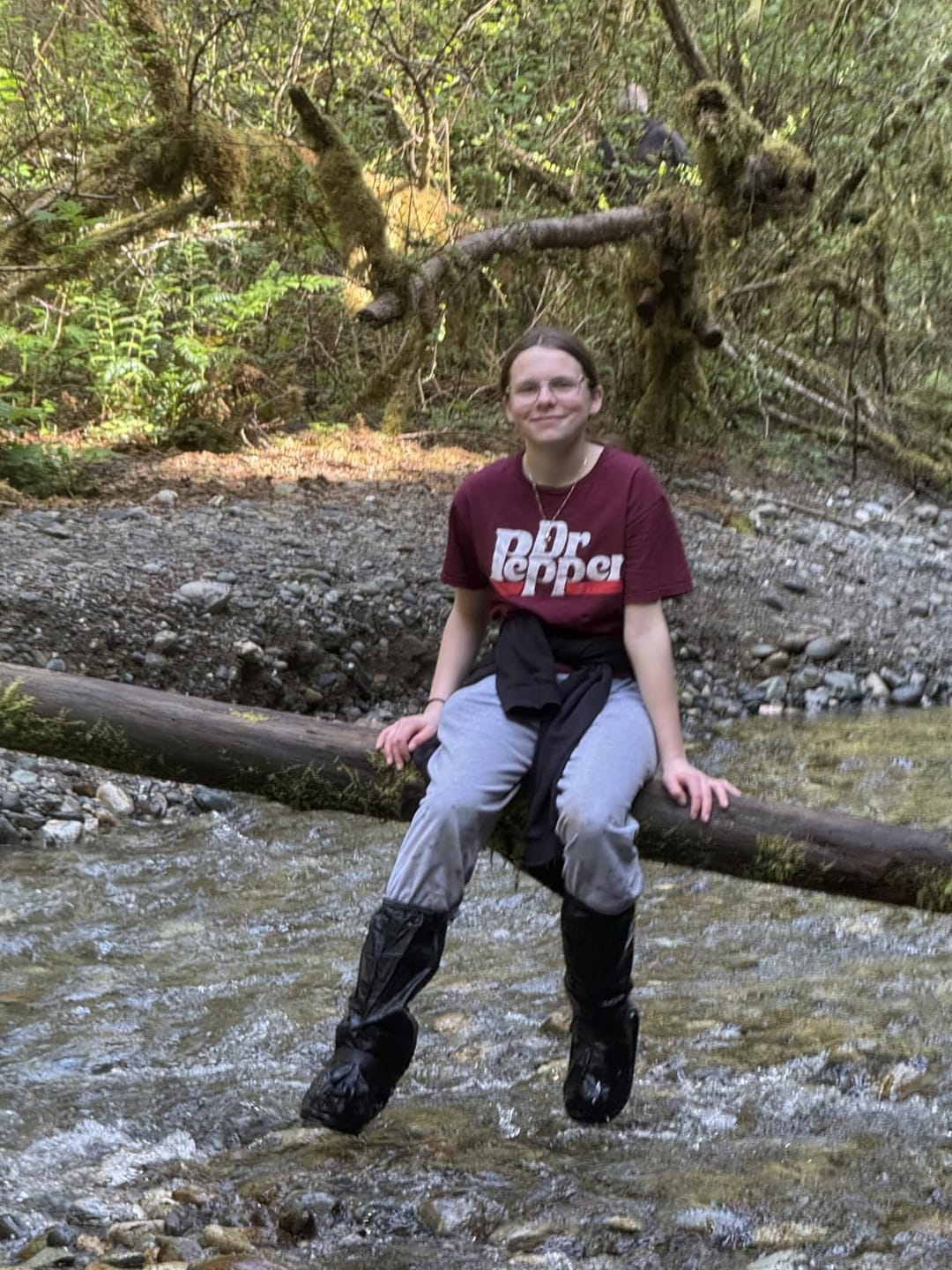 Customer photo review of Nayori™ Waterproof Shoe Covers – Stay Dry Outdoors
