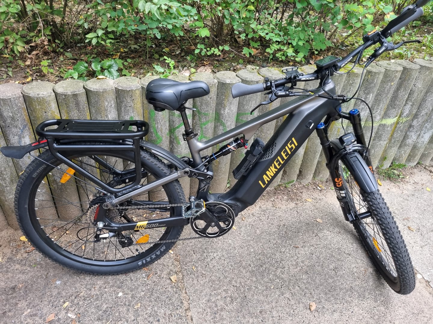 Customer photo review of Lankeleisi MG600 Pro Rear Rack