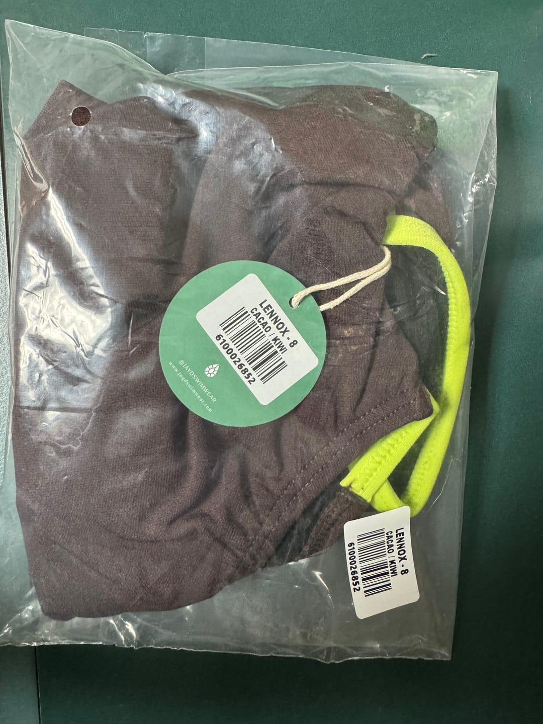 Customer photo review of LENNOX ONE PIECE - Cacao|Kiwi