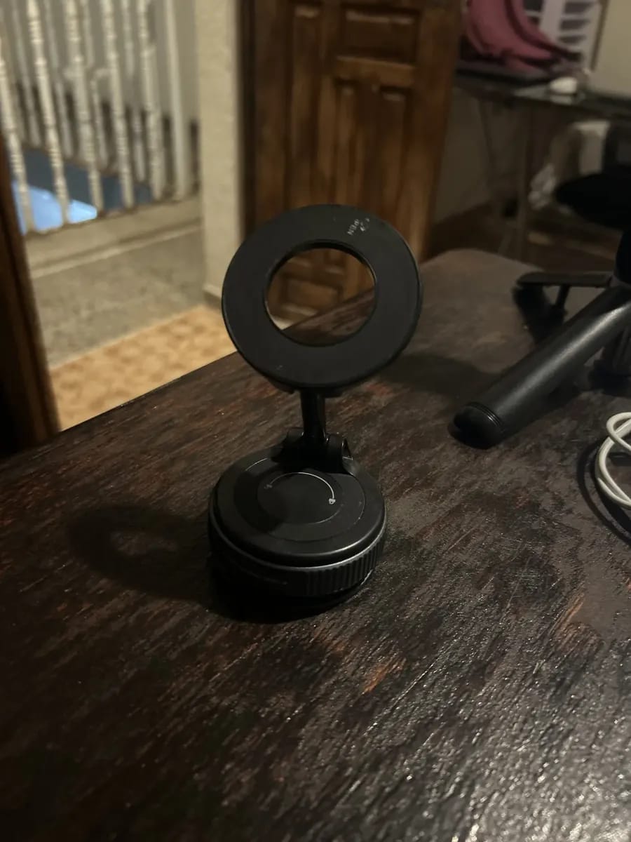 Customer photo review of 🧲 Soporte Magnético SmartHold Pro®