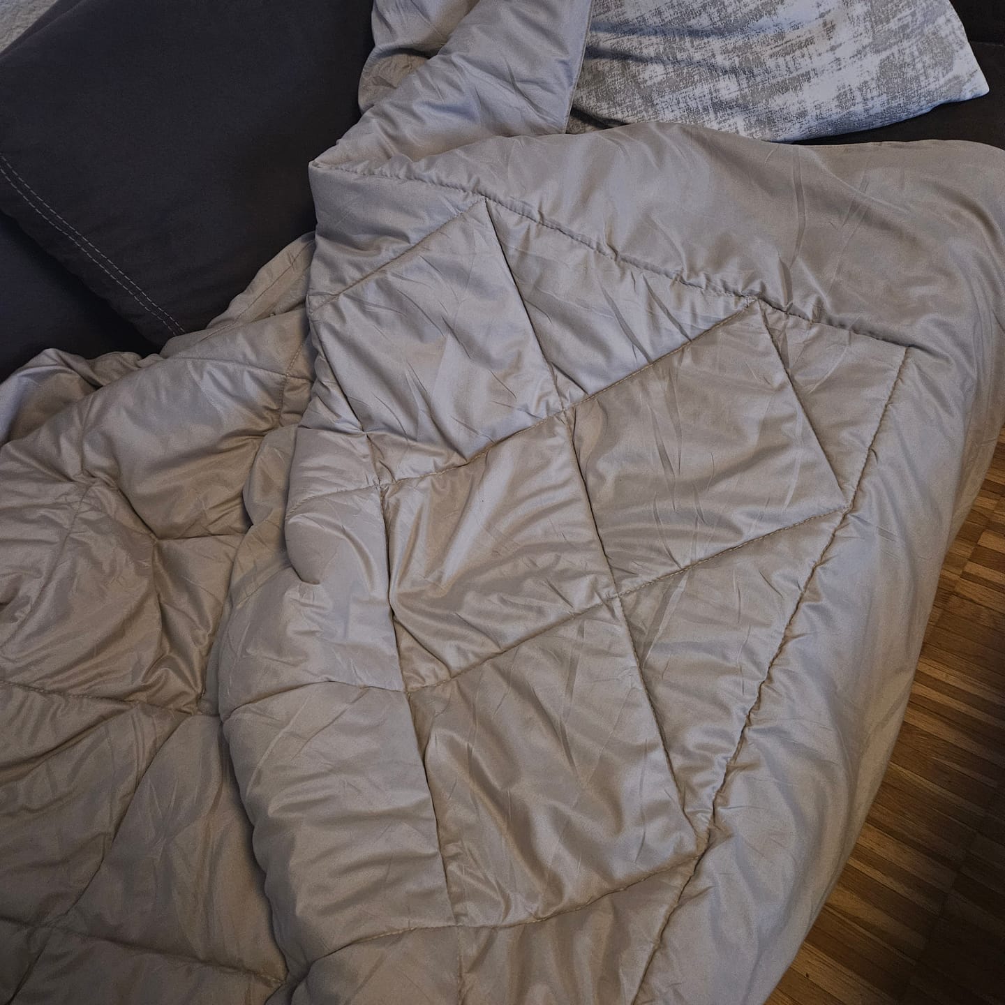 Customer photo review of NoCover® 2in1 Bettdecke - Die Bettdecke, die du nie mehr beziehen musst