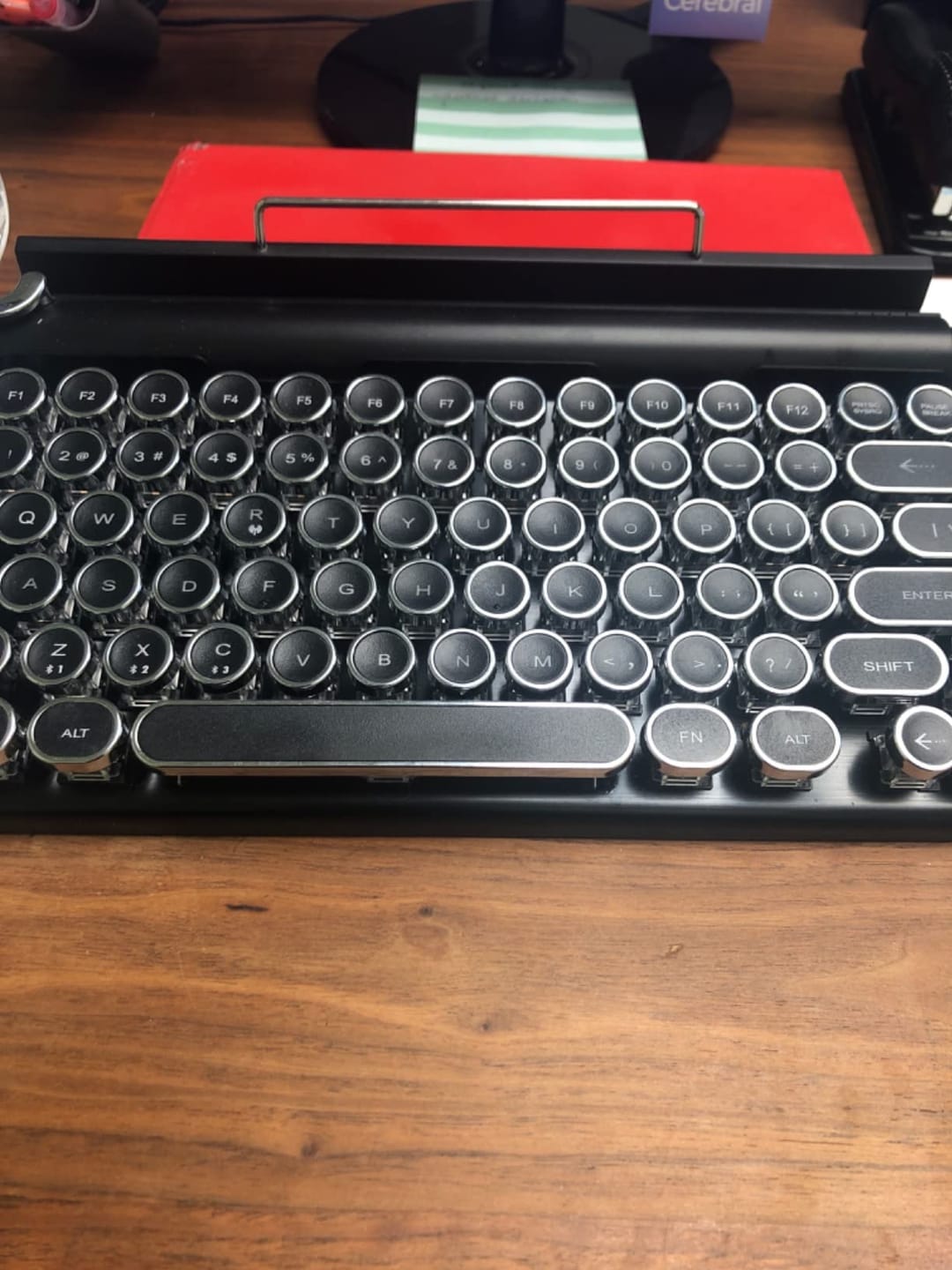 Customer photo review of TW1867 Retro typewriter keyboard black