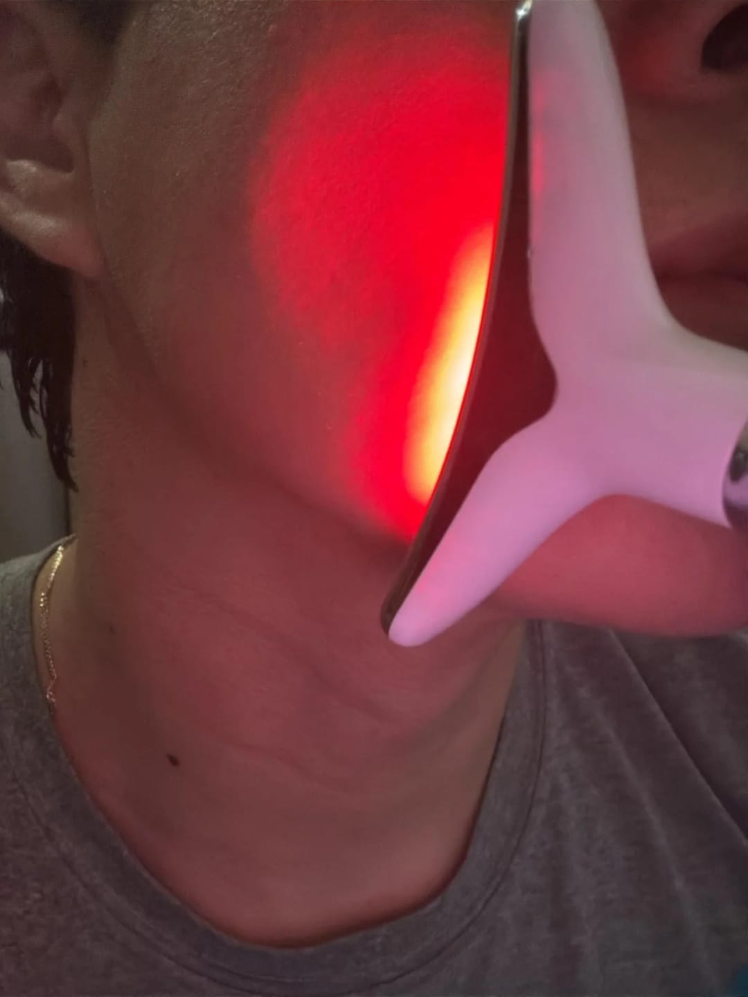 Customer photo review of Masajeador Facial LED Auvran™
