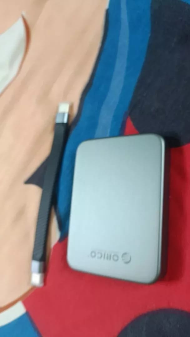Customer photo review of ORICO k20 Magnetic Portable SSD (32GB - 2TB)