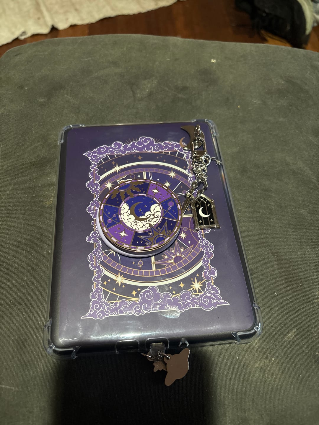 Customer photo review of Otherworldly eReader Sticker Insert - Purple