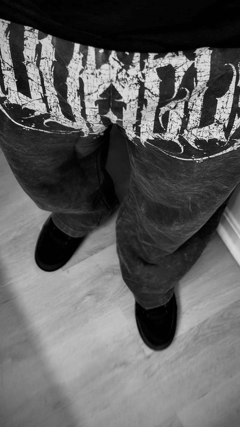 Customer photo review of 2079 - Dark Wave Joggers
