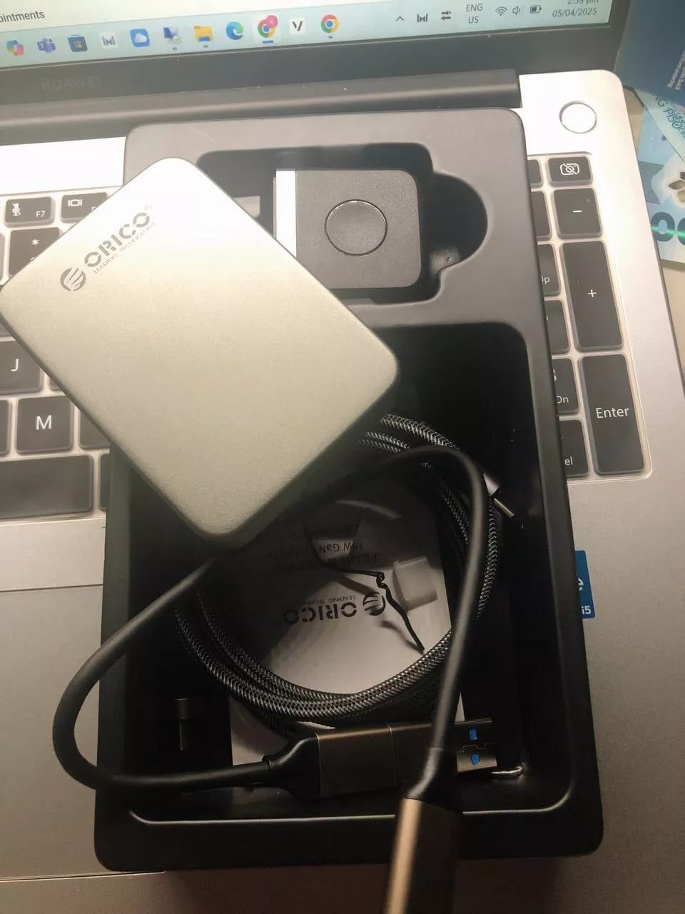 Customer photo review of ORICO k20 Magnetic Portable SSD (32GB - 2TB)