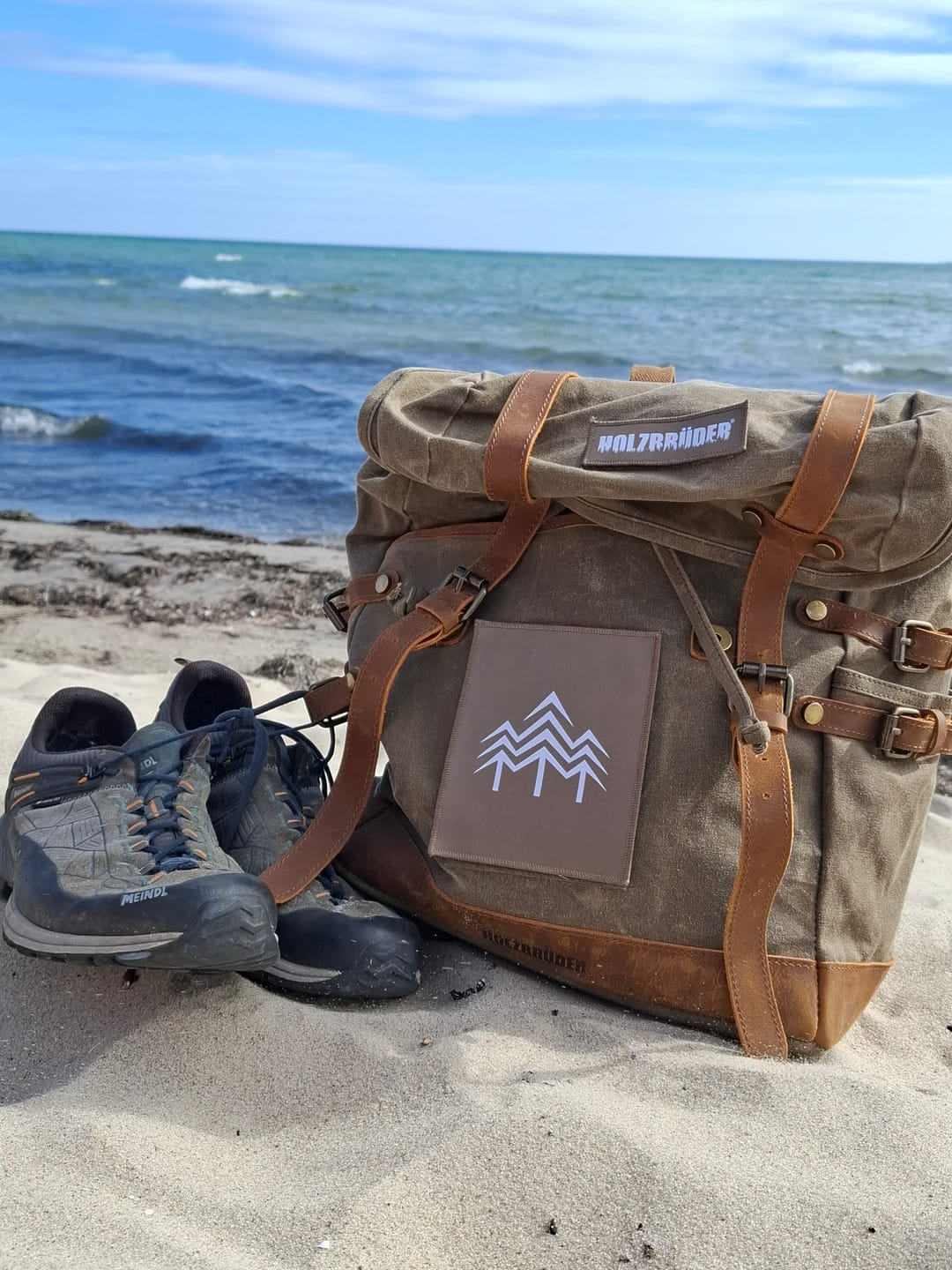 Customer photo review of Rucksack mit Patch (🌲)