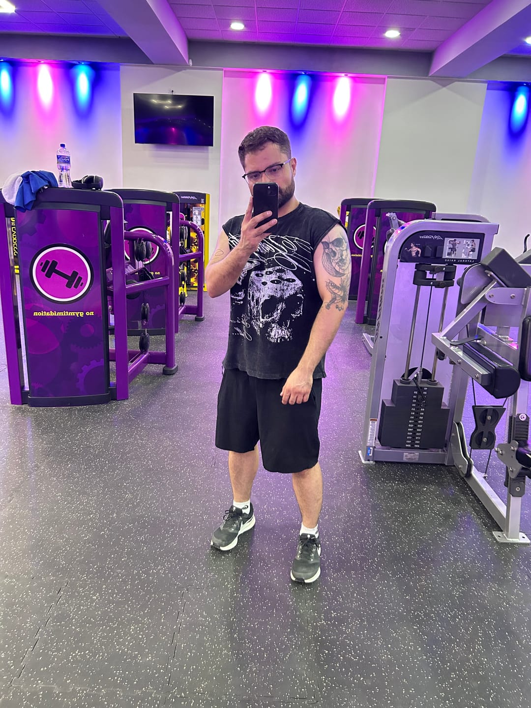 Customer photo review of 3081 - Fate Cut-Offs