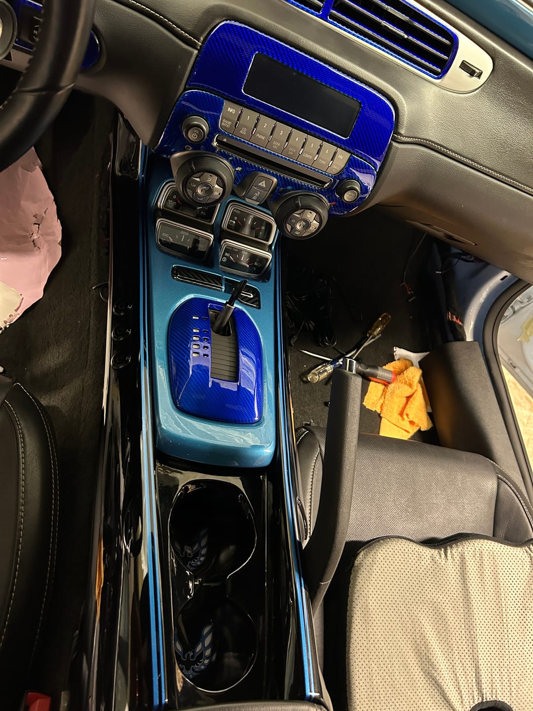 Customer photo review of 2010-2012 Chevy Camaro Carbon Fiber AC Vent & Radio Switch Trim Overlay
