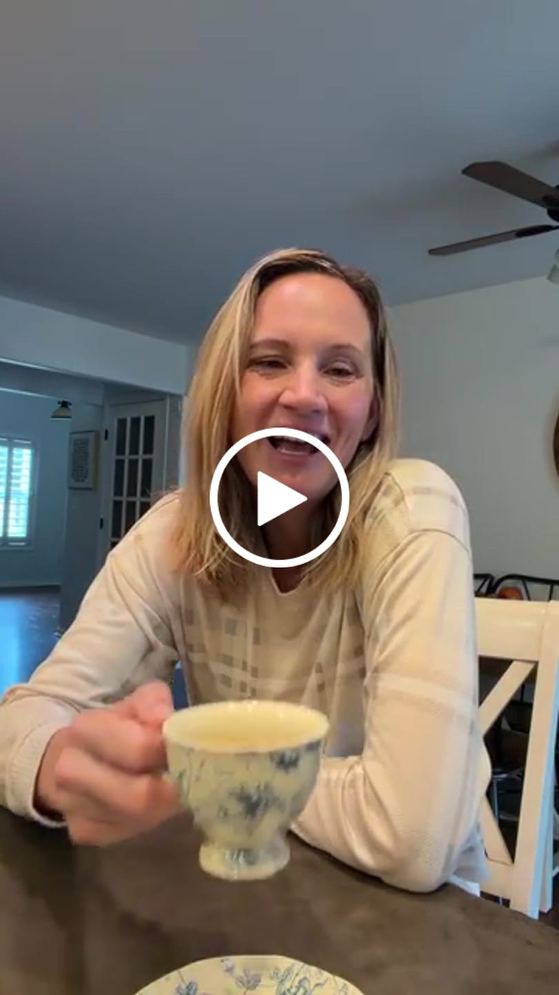 Customer video review of Blue Rose Toile Fine Porcelain Tea Cup and Saucer