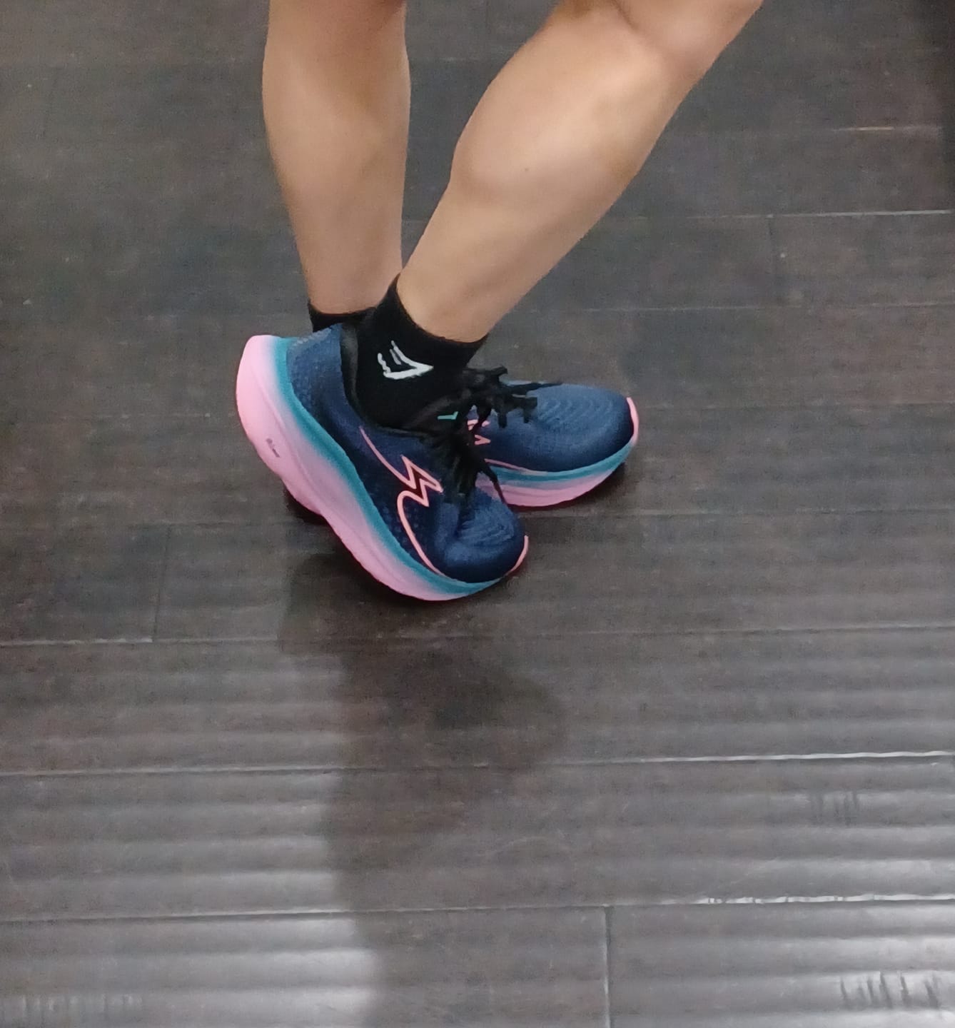 Customer photo review of WOMEN'S 361-VENTUS 2: Estate Blue/Pink Lemonade