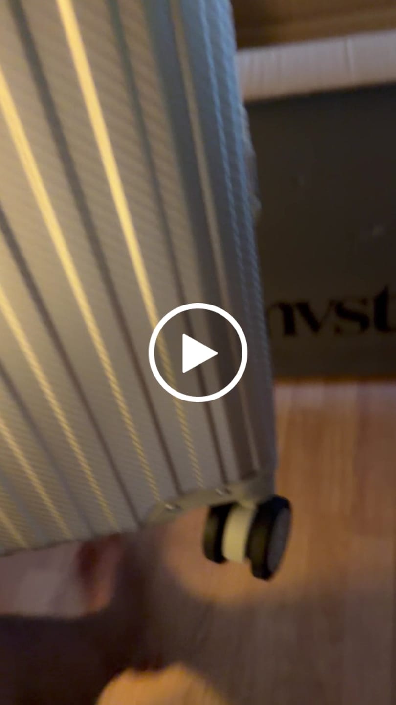 Customer video review of TREVA Aluminum Suitcase Silver