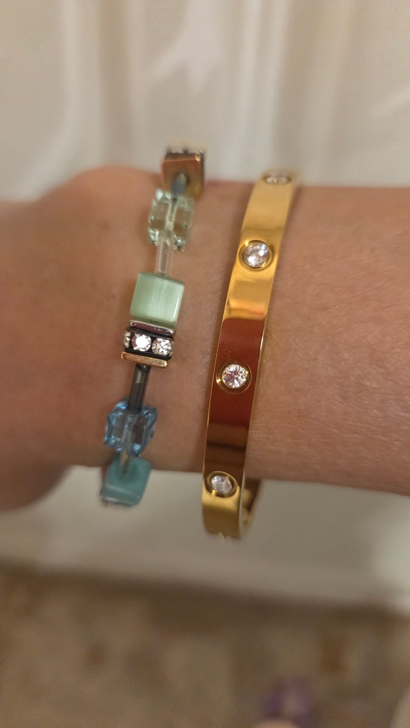 Customer photo review of Arianna Armreif | 18K vergoldet