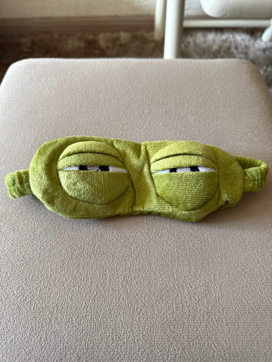 Customer photo review of Froggy's Ribbit Sleep Mask