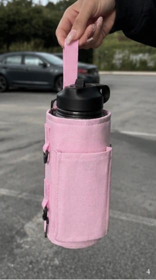 Customer photo review of Girls Magnetic Gym Water Bottle Bag
