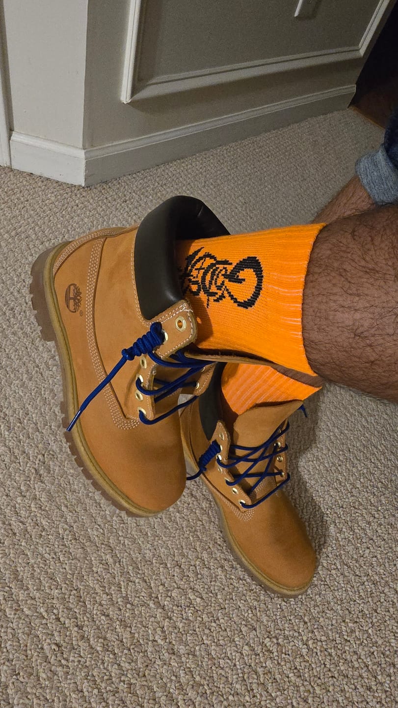 Customer photo review of Godspeed New Age Logo Socks Orange