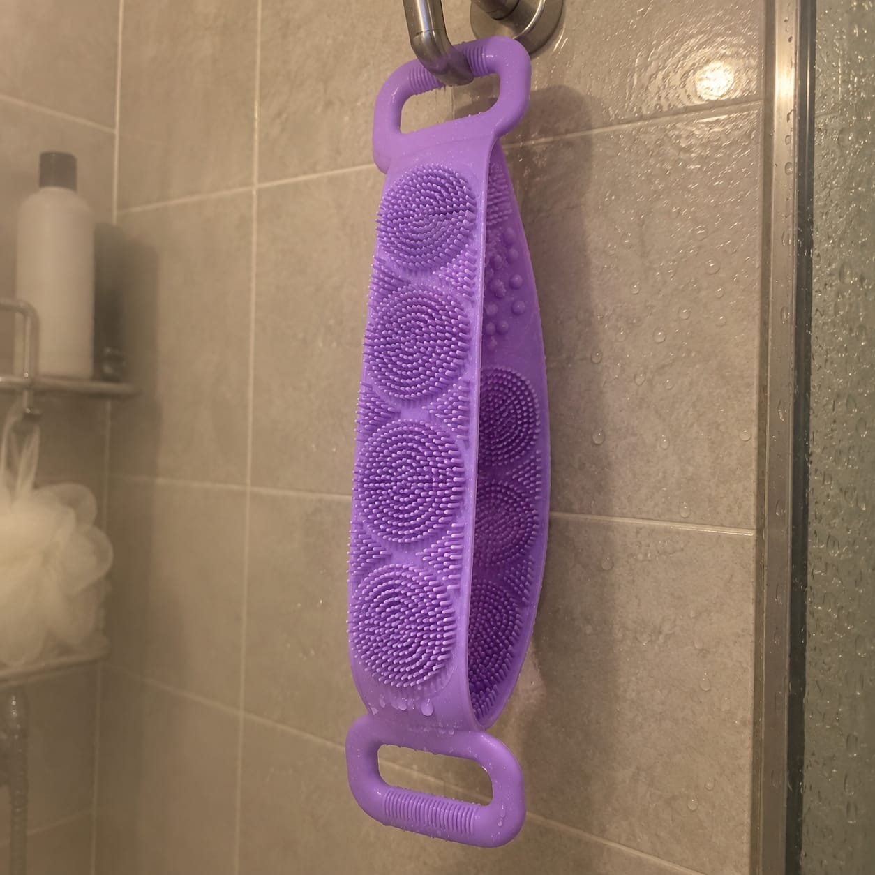 Customer photo review of Silicone Back Scrubber