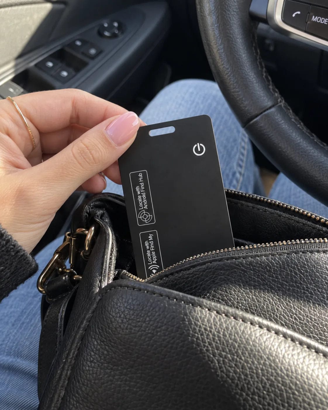 Customer photo review of TYVEXO™ Smart Tracking Card - כרטיס איתור חכם