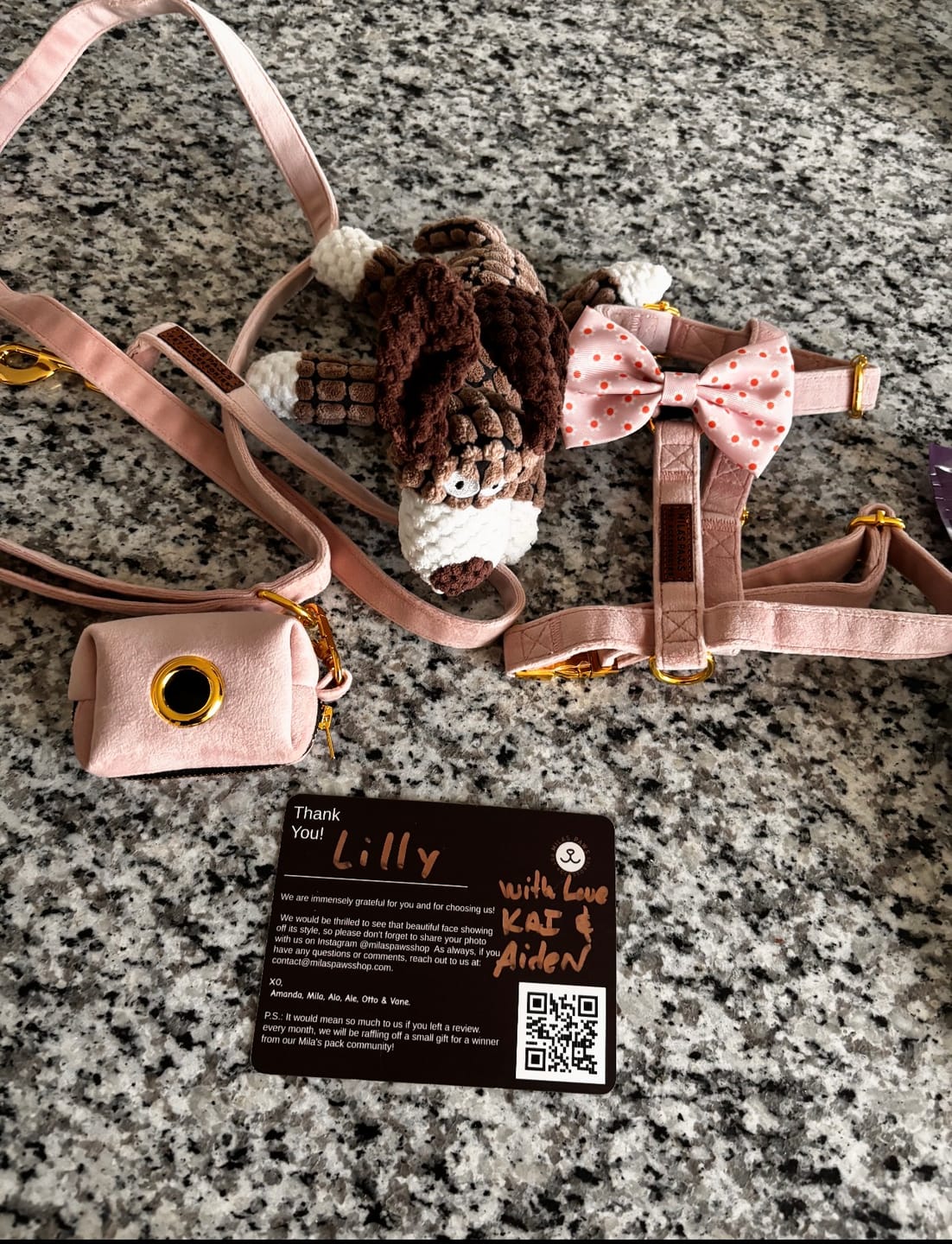 Customer photo review of Velvet Deluxe  Bundle