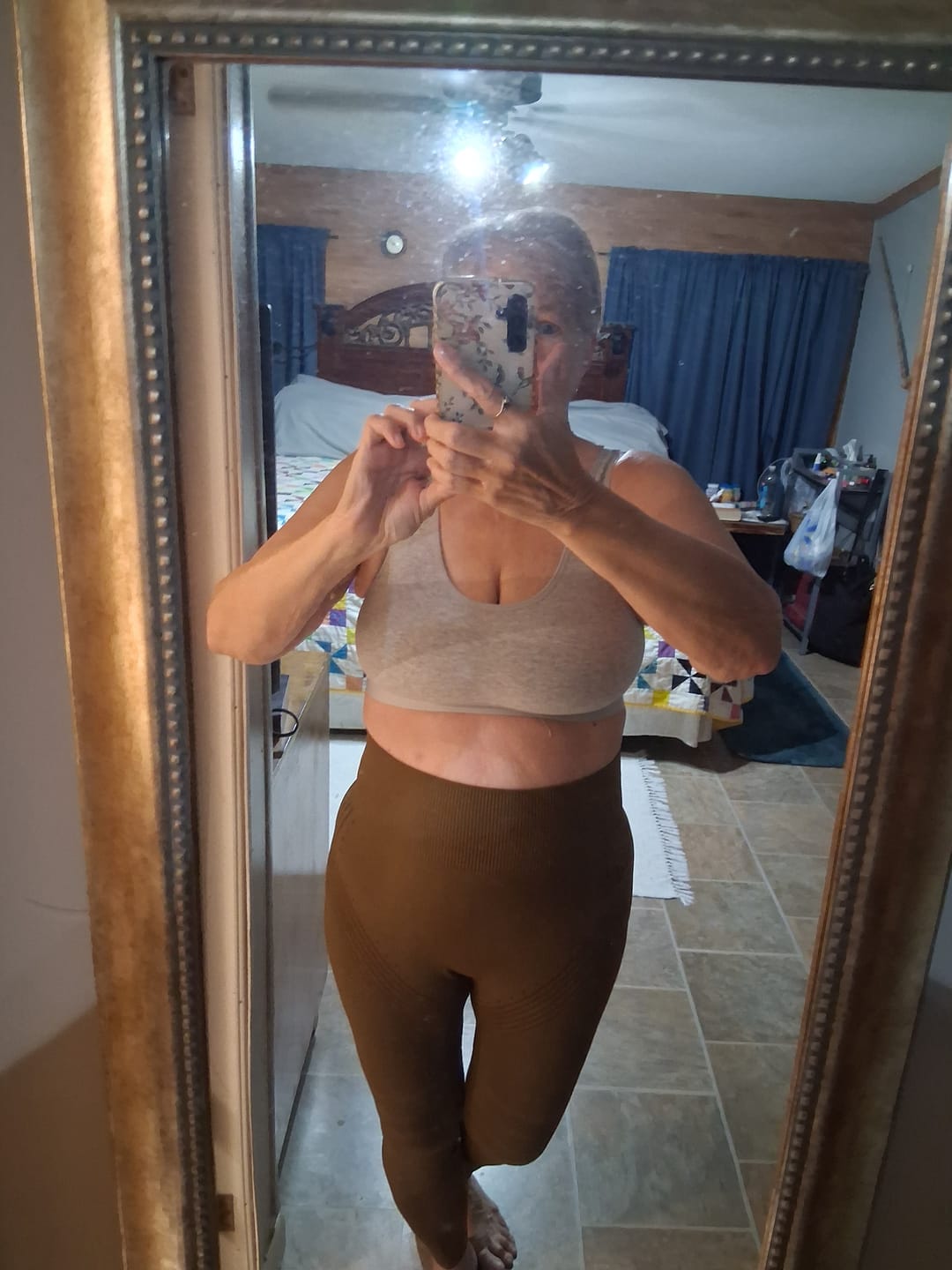 Customer photo review of Silix™ 3D CelluSmooth Sculpting Leggings