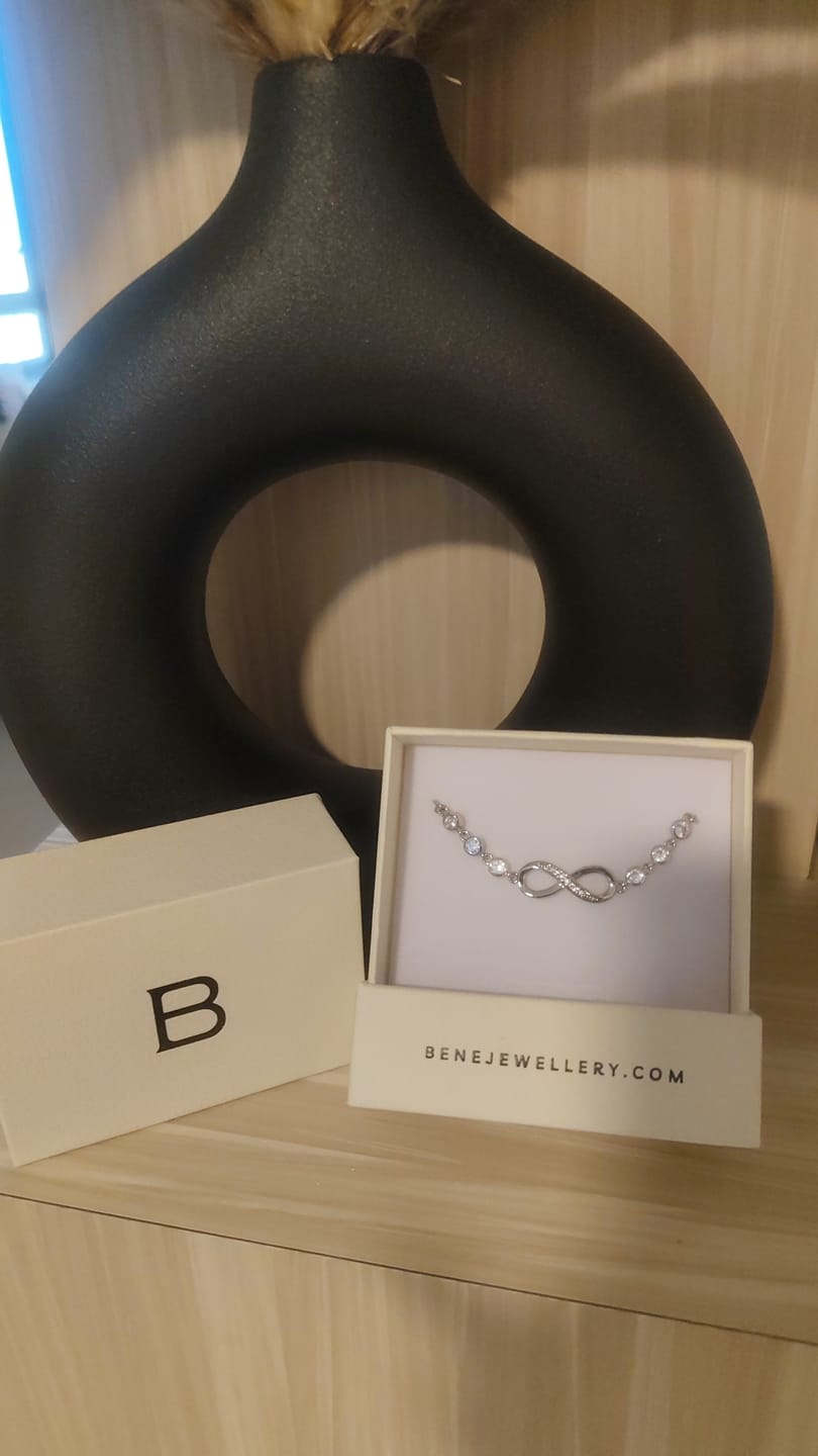 Customer photo review of FREE Gift Box + Silver Polishing Cloth (Worth RM24.90)