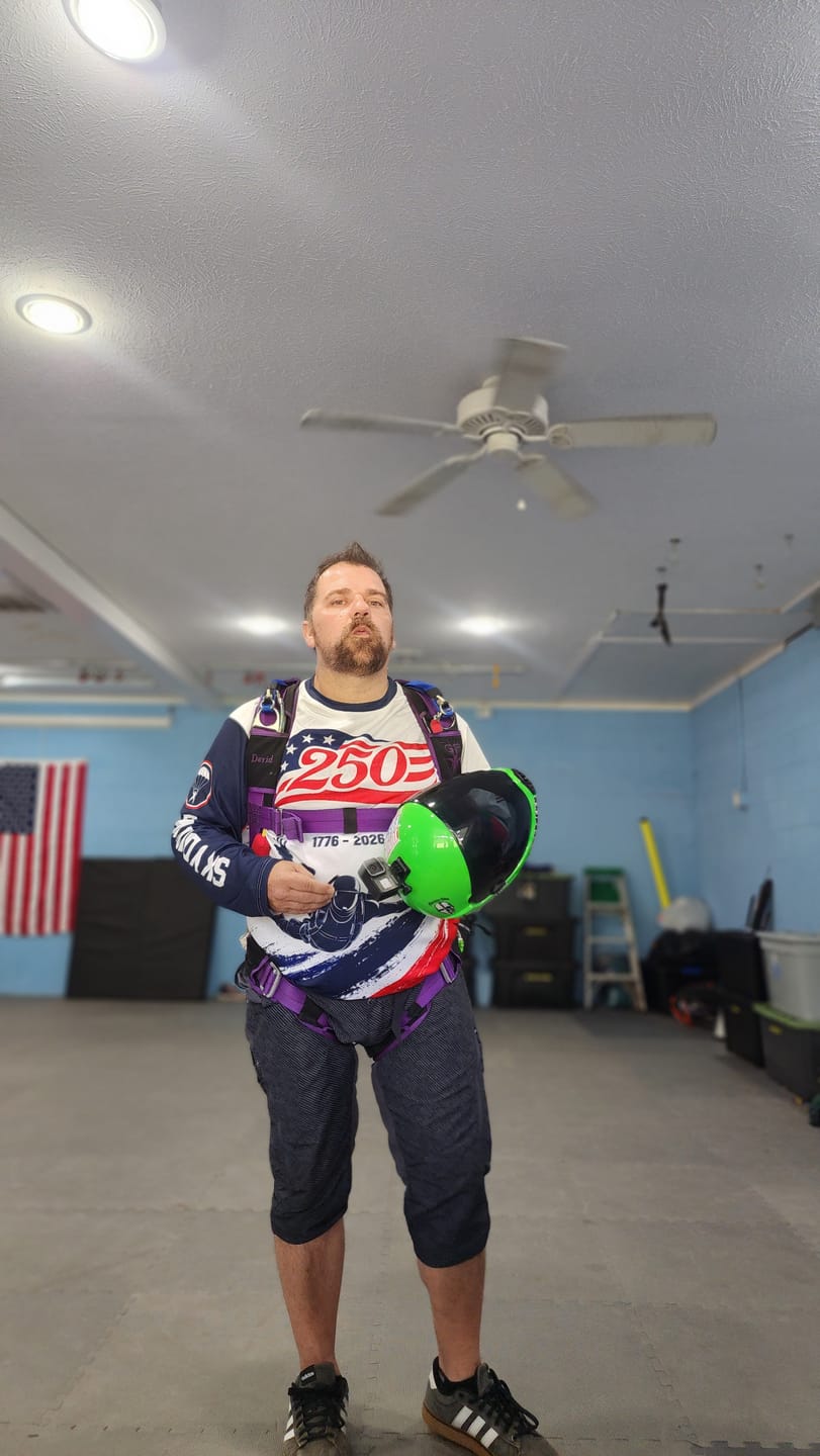 Customer photo review of Skydiving  Sublimation Printed jersey-052
