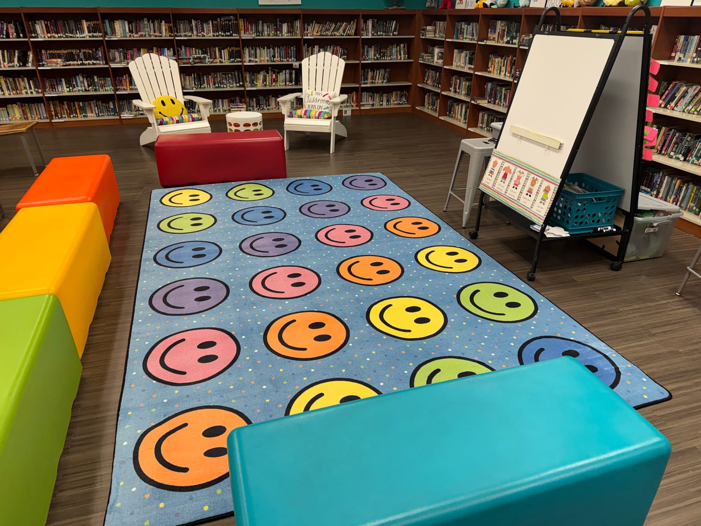 Customer photo review of Smiley Seating