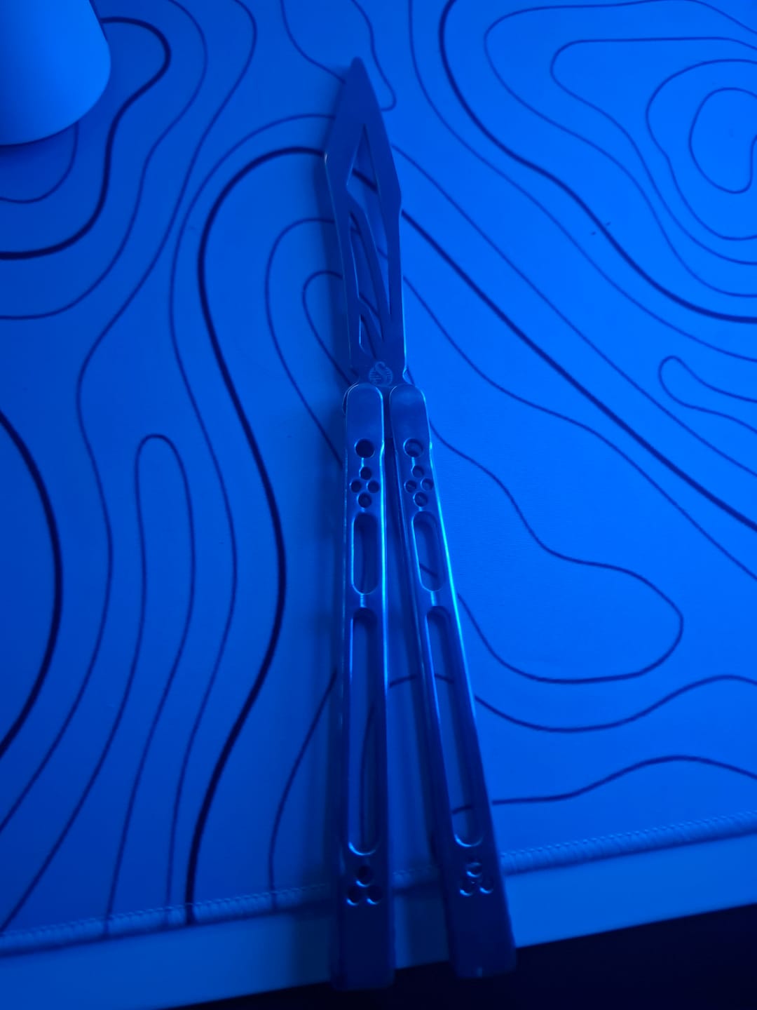 Customer photo review of Sequence Soar Wind Chasing Stainless Steel Handle Stainless Steel Blade Bearing Structure