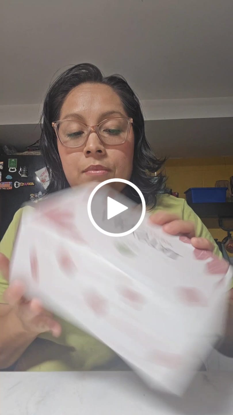 Customer video review of Crystal Mystery Gift with Box 4 - CBFREE