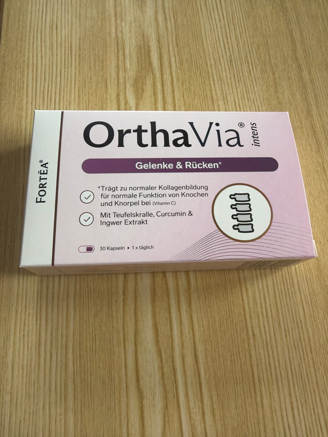 Customer photo review of OrthaVia® intens – Gelenke & Rücken