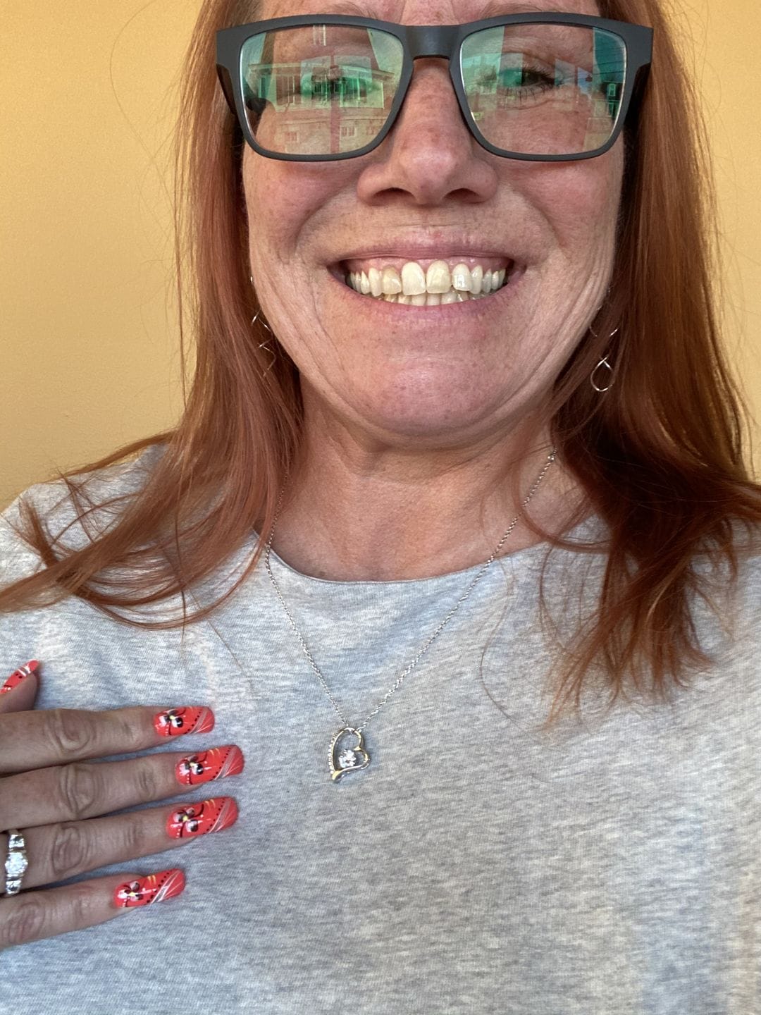 Customer photo review of To My Daughter - The Liana Promise™ Necklace