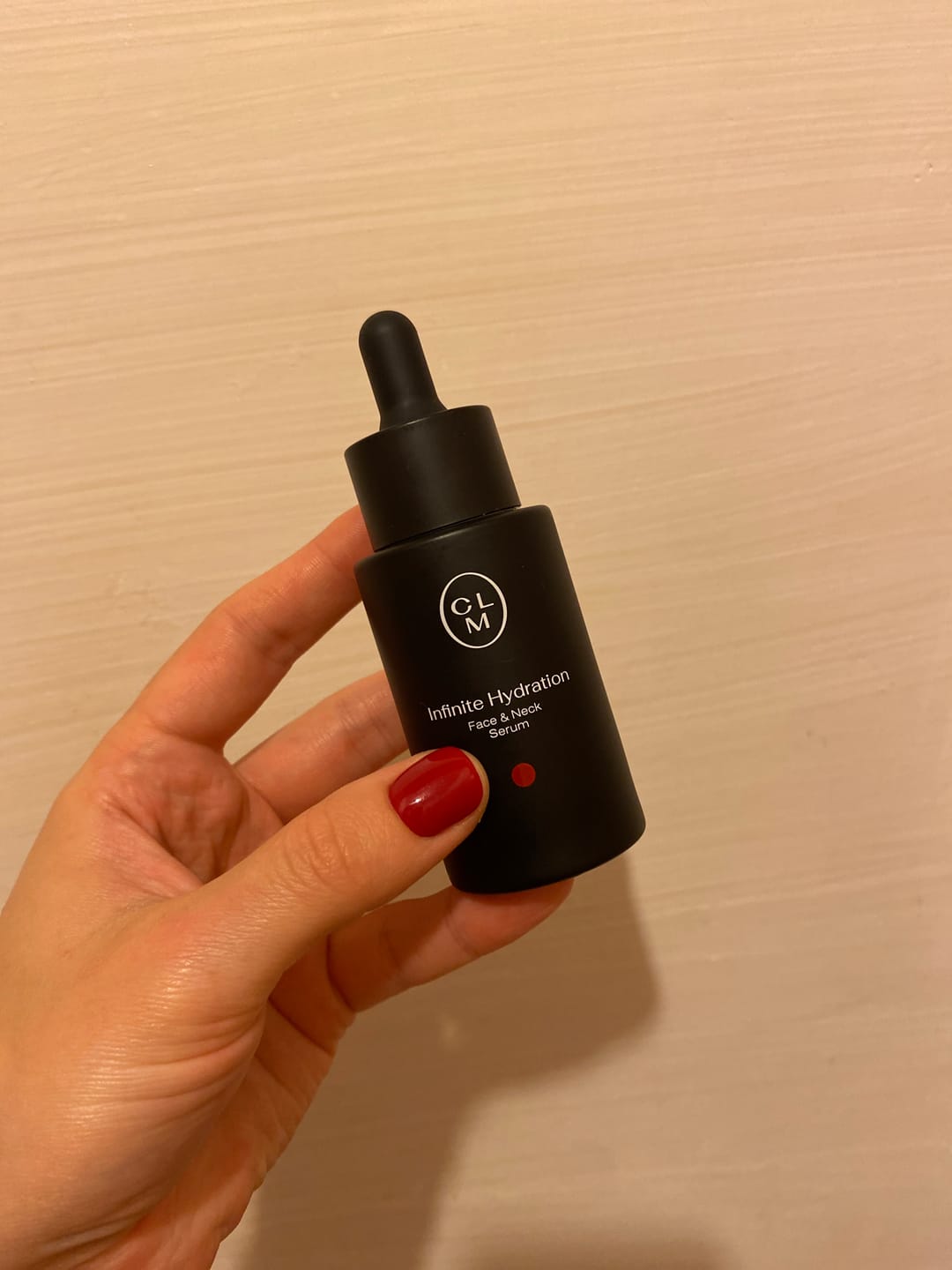 Customer photo review of Intensyviai drėkinantis veido ir kaklo serumas 30ml