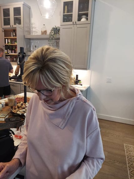 Customer photo review of Breathable&comfortable Short Hair Topper For Thinning Hair