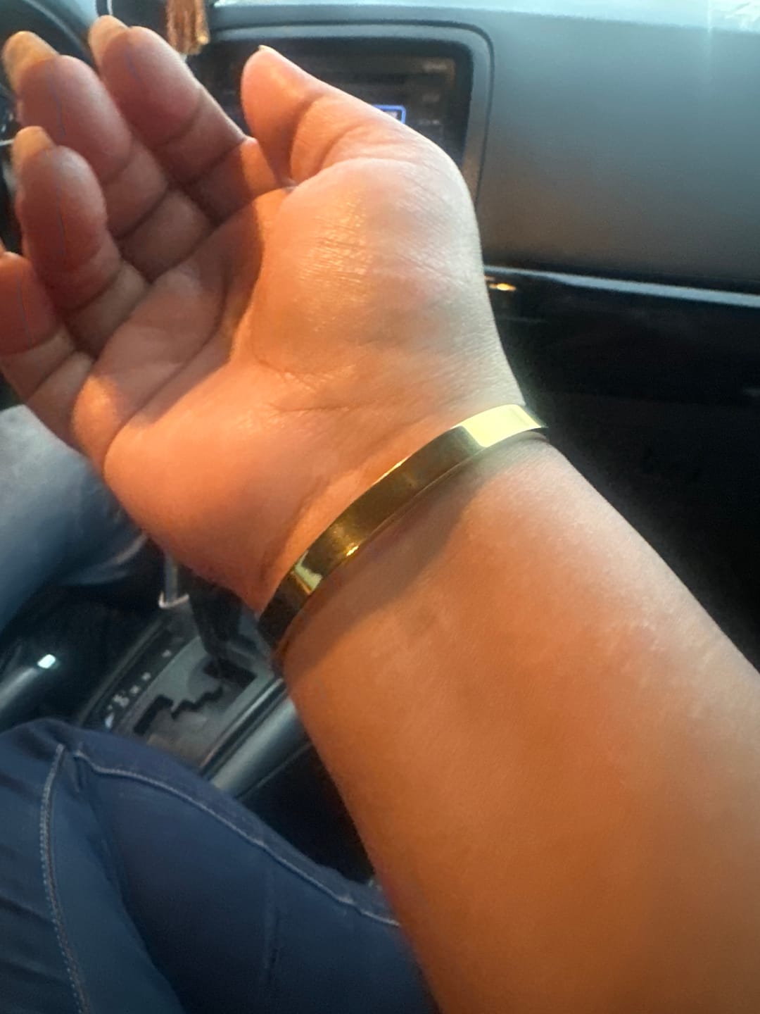 Customer photo review of Rina Gold Bangle