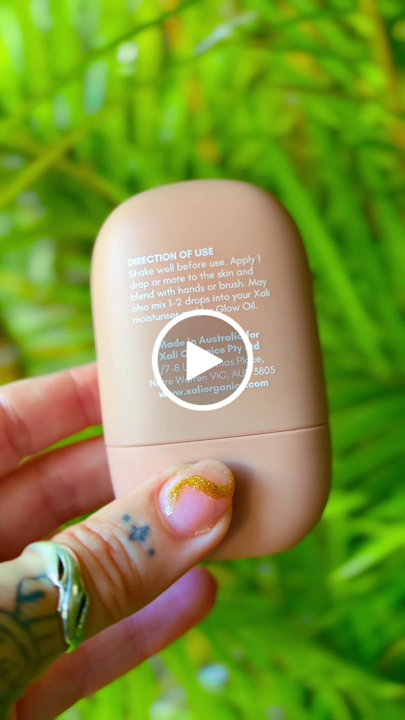 Customer video review of SKIN-BOOSTING BRONZING DROPS