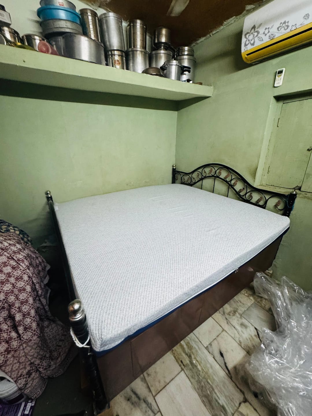 Customer photo review of Flo Anti-Gravity™ Natural Latex Mattress