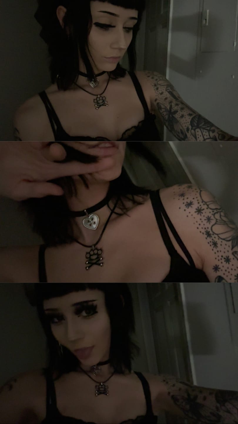 Customer photo review of Amour Choker
