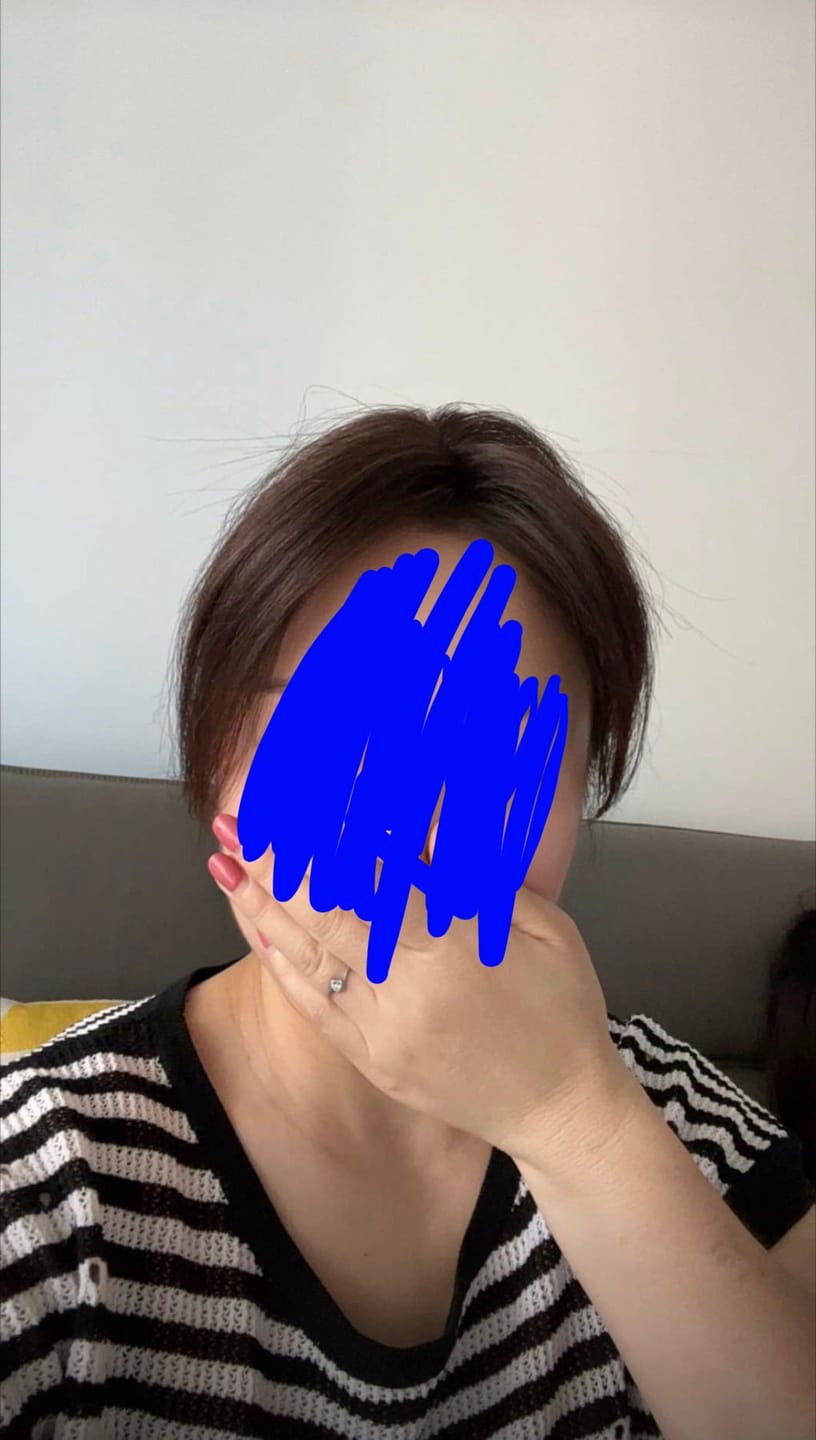 Customer photo review of Mini Hair Topper #4 Medium Brown