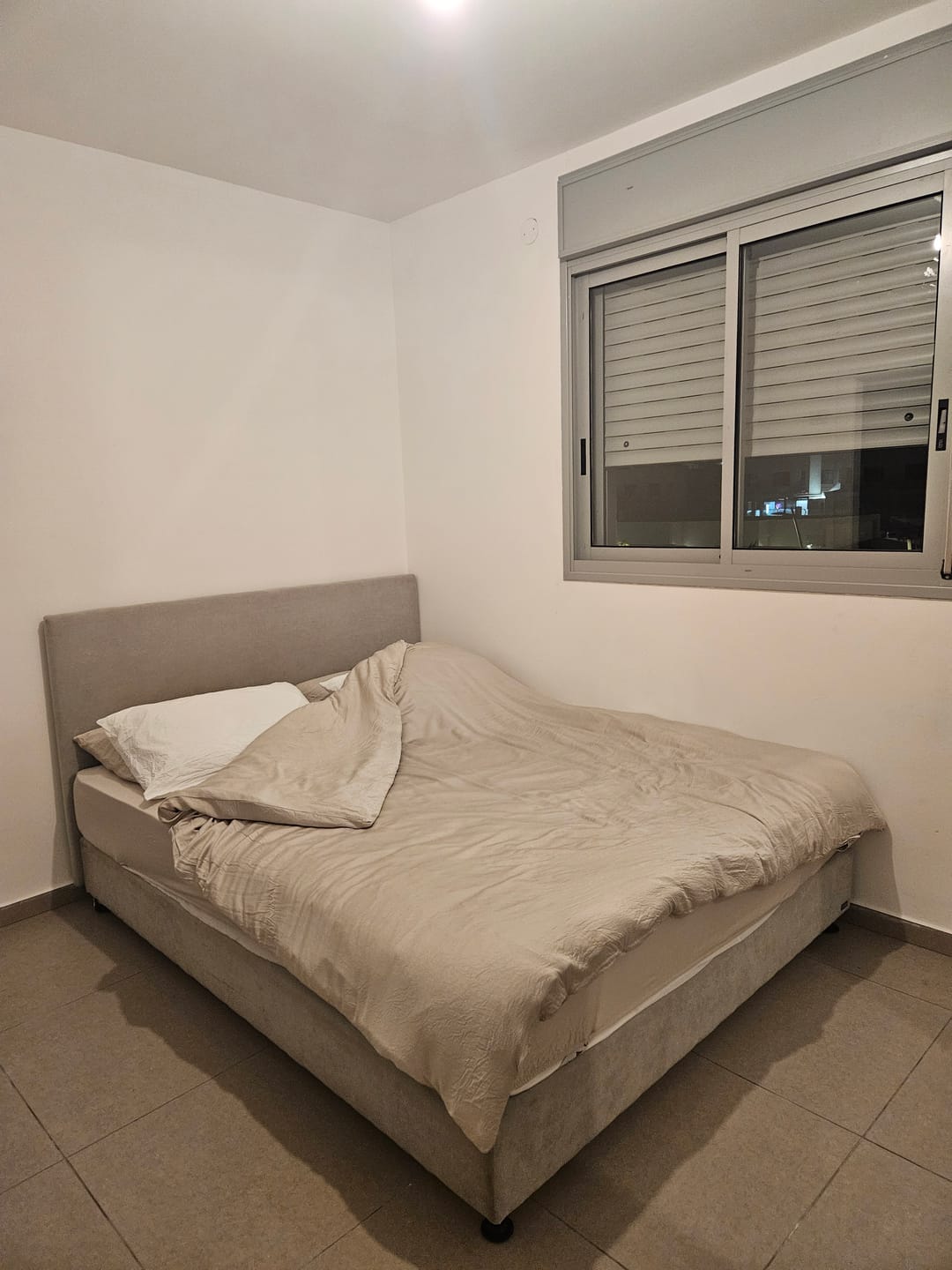 Customer photo review of סדין פרימיום במבוק 300 - Stone Beige