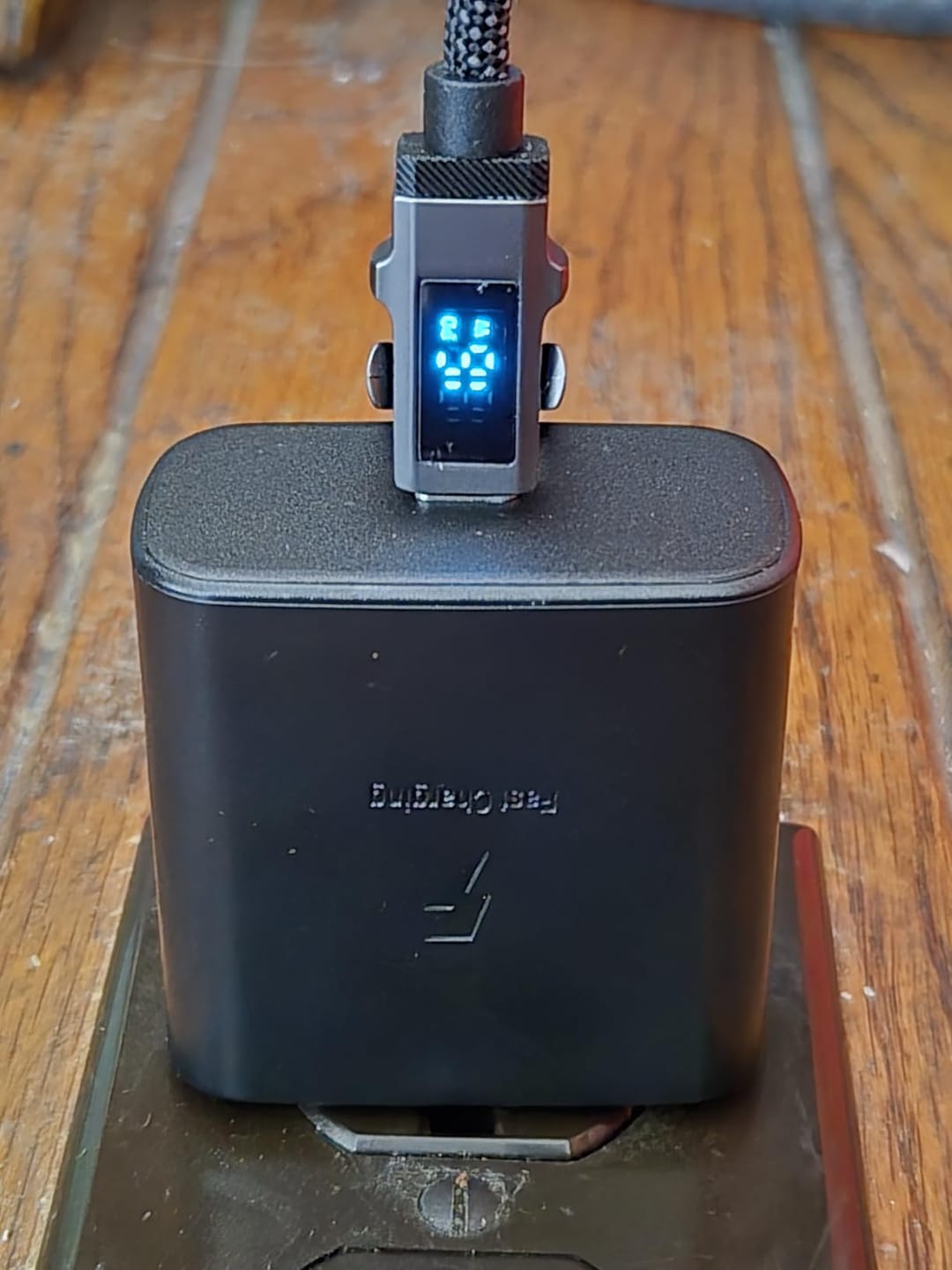 Customer photo review of 4-in-1 Smart Display Keychain Charging Cable
