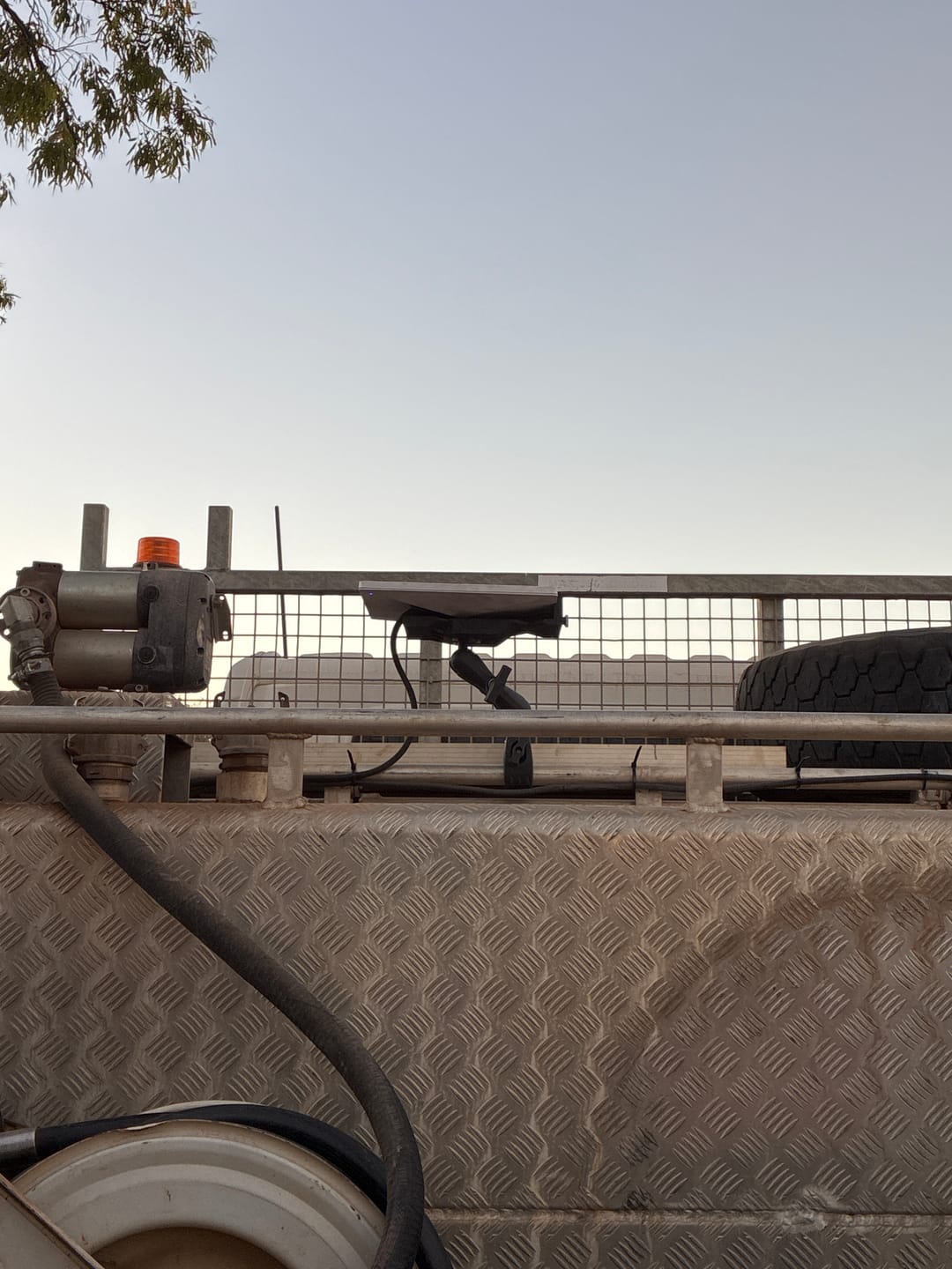 Customer photo review of Outcamp Universal Marine & Off-Road Rail Mount for Starlink Mini | 25-32mm | Australia