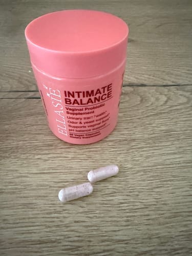 Customer photo review of Women’s Daily Balance & Wellness Duo