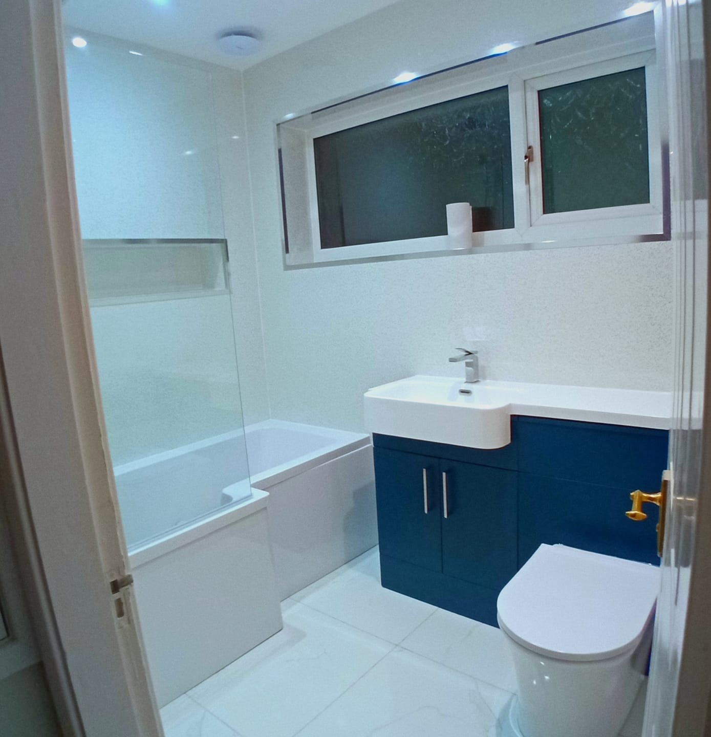 Customer photo review of 10mm Platinum White Sparkle Gloss Shower Panel 1M x 2.4M